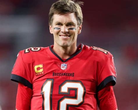 tom brady crown melbourne